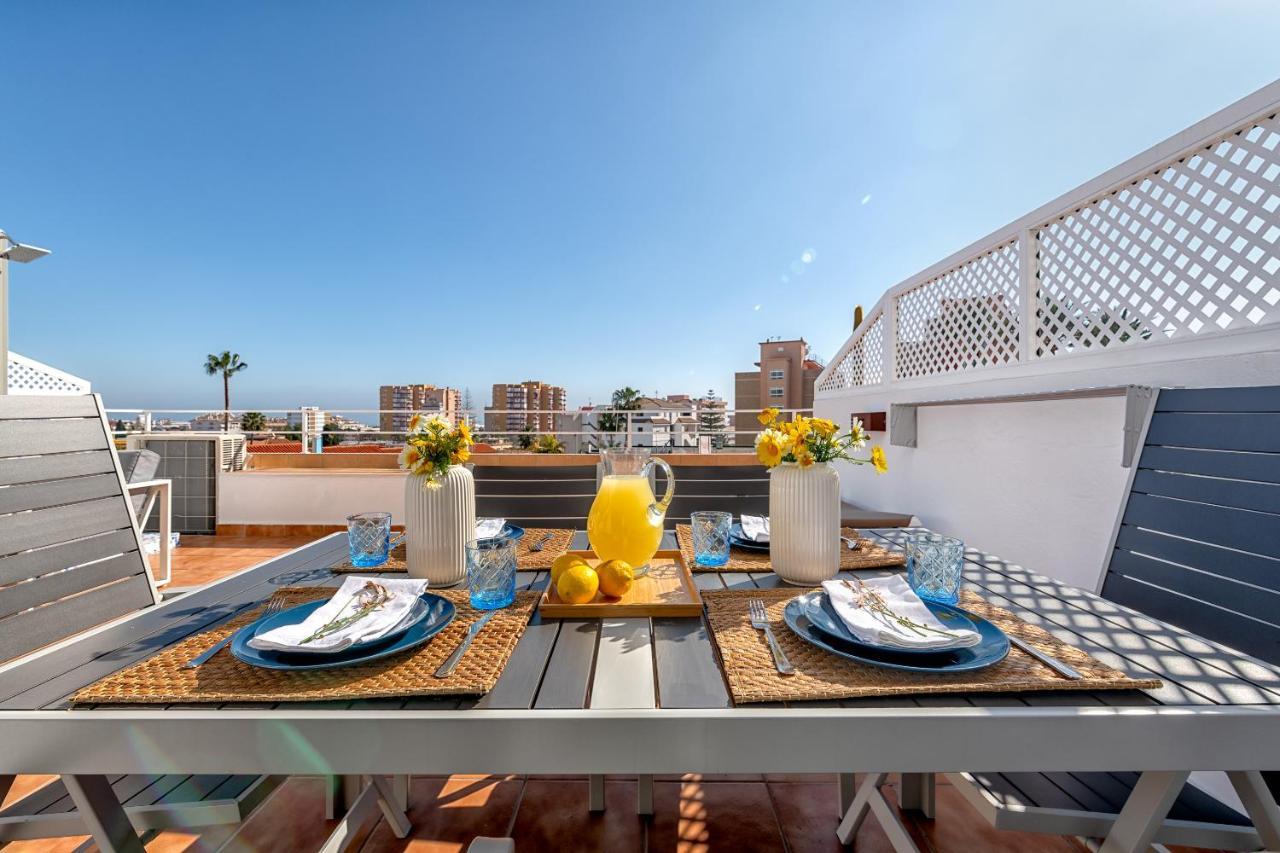 Lola Playa Puerto Marina Appartement Benalmádena Buitenkant foto